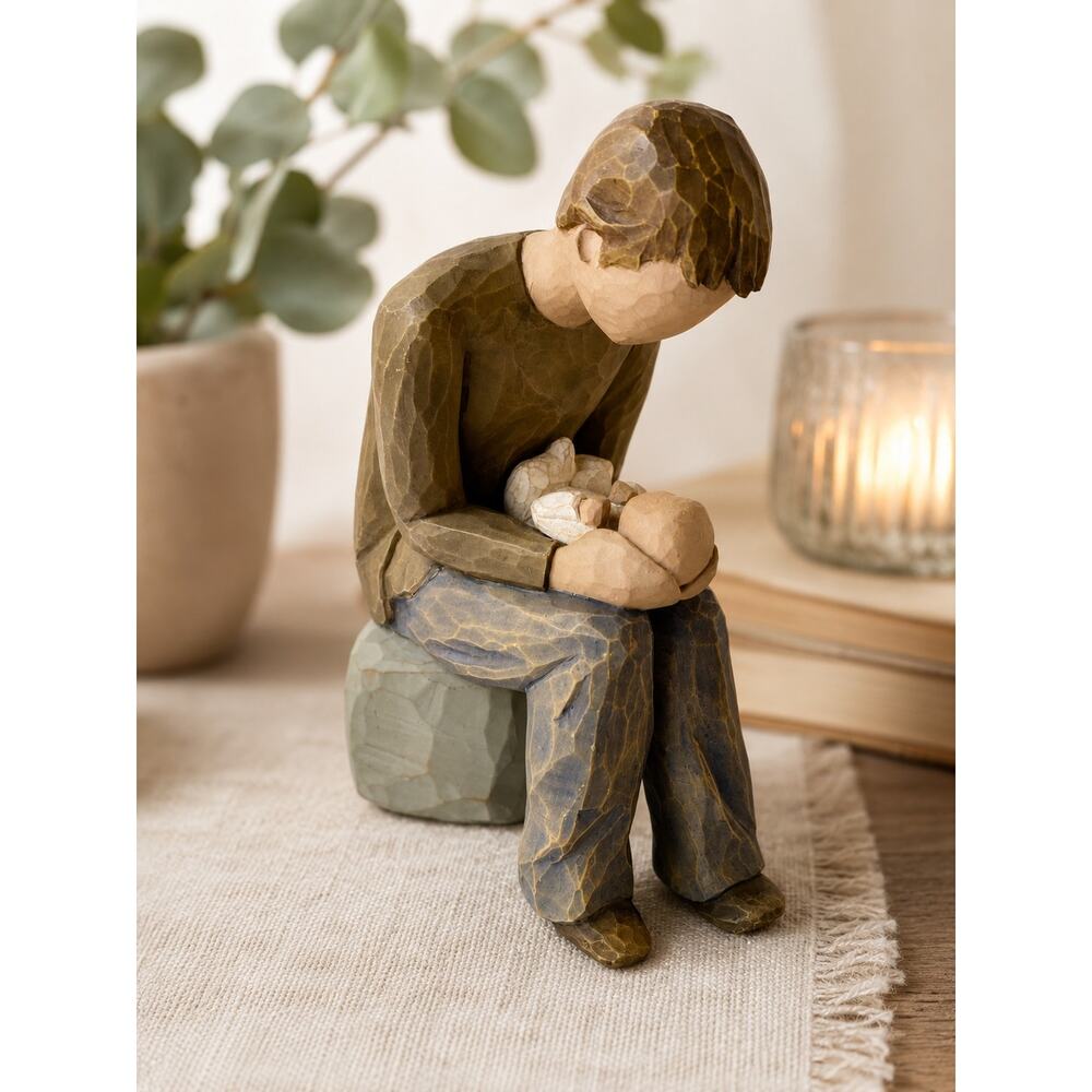 Willow Tree "New Dad" figurine a handpainted resin sculpture Susan Lordi DEMDACO